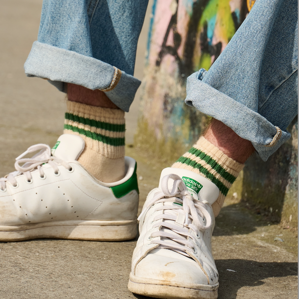 Close-up of Escuyer Men Striped Ankle Socks Off Black / Ecru — refined stripe detail at the cuff
