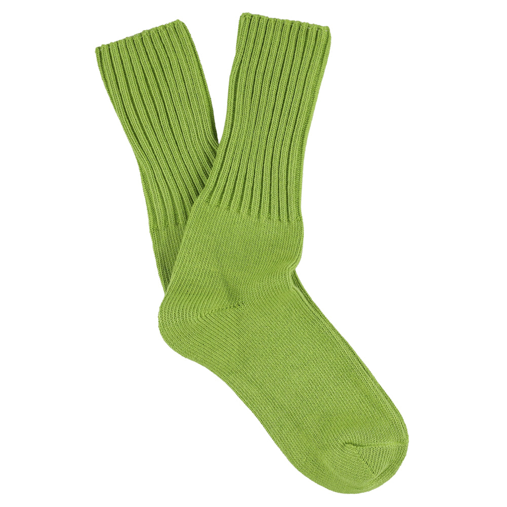 Women's ribbed crew socks in wood green, slub cotton, made in Portugal by Escuyer