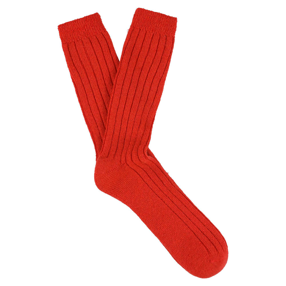Escuyer men's cashmere crew socks in Orange Red — mid-calf crew cut, premium cashmere and virgin wool blend, handmade in Portugal