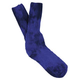 One-of-a-kind men's tie dye crew socks in black and strong blue, hand-dyed, made in Portugal by Escuyer