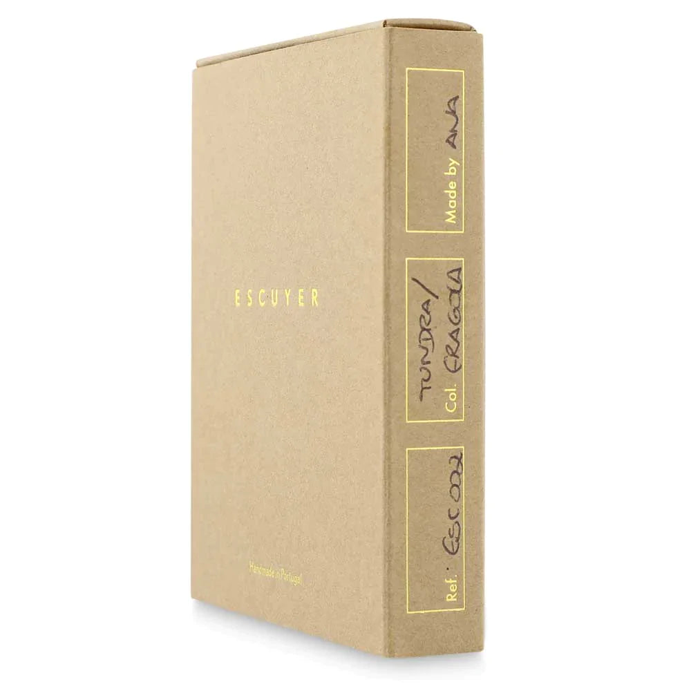 Escuyer violet slim wallet in presentation gift box — handmade in Portugal